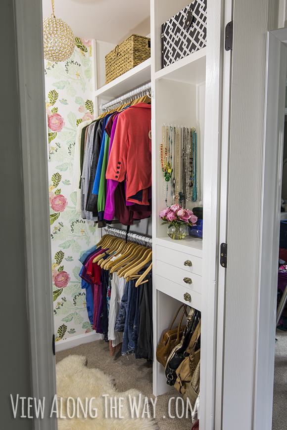 Simple closet shelves you can build in a weekend to get organized!